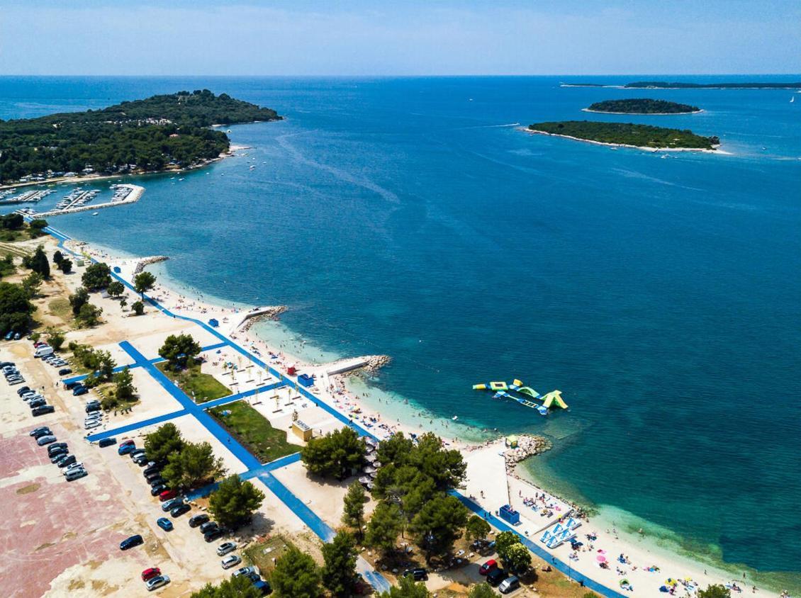 Apartman Ines- Stinjan Pula Buitenkant foto